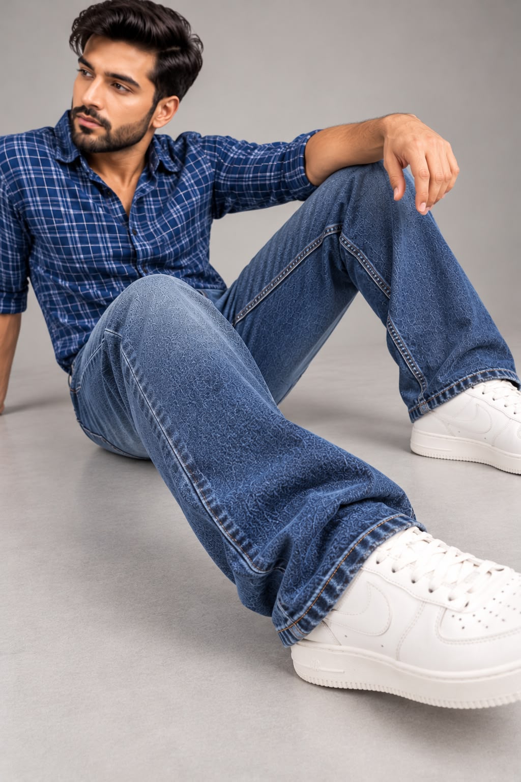Maxgrapesy Men’s Blue Stone Wash Regular Fit Denim Jeans